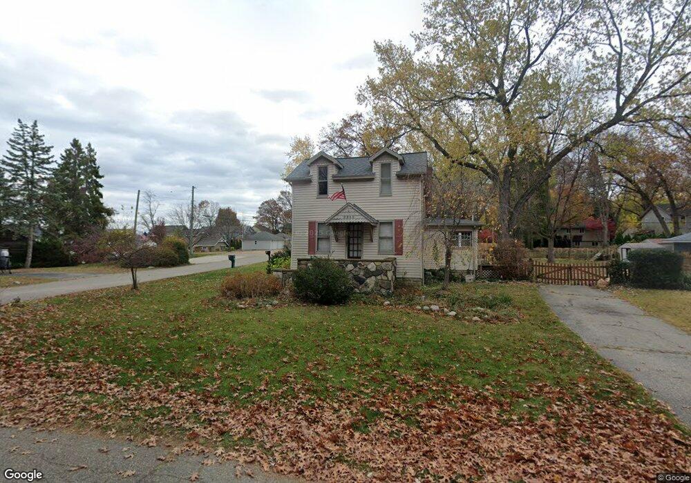 2355 Keith Rd, West Bloomfield, MI 48324 - photo 1