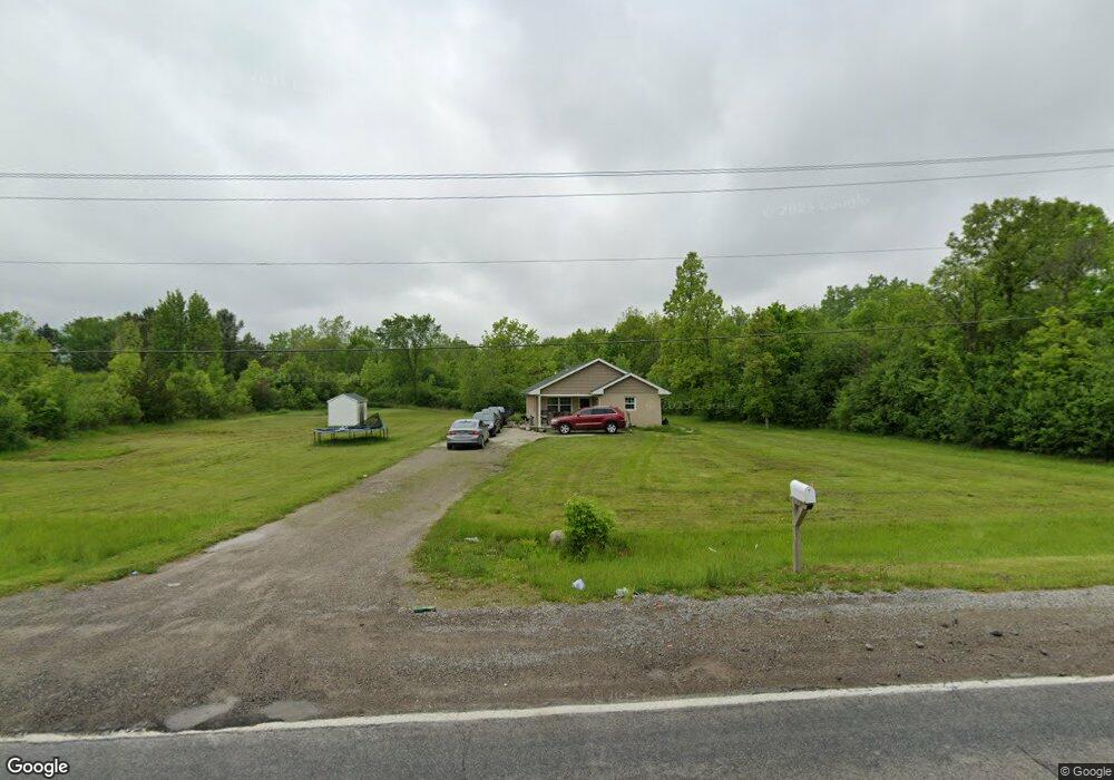 5253 N Linden Rd, Flint, MI 48504 - photo 1