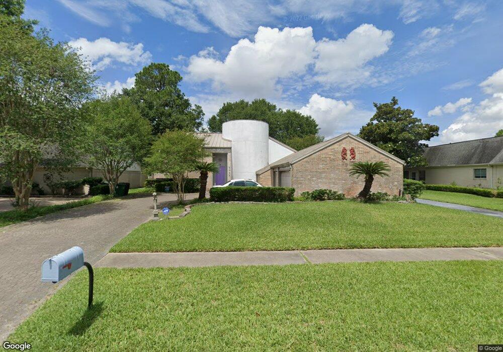 5702 Council Grove Ln, Houston, TX 77088 - photo 1