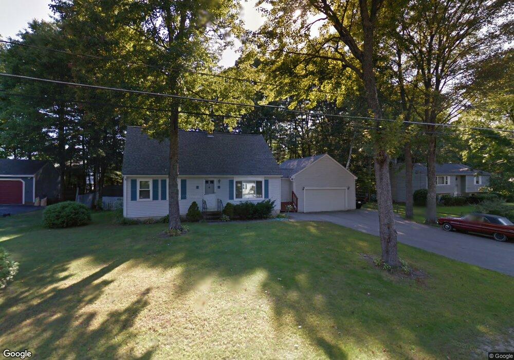 10 Birchwood Ave, Rochester, NH 03867 - photo 1