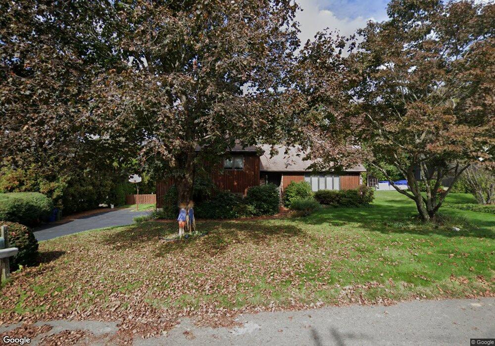 206 Forest Ave, Waterbury, CT 06708 - photo 1