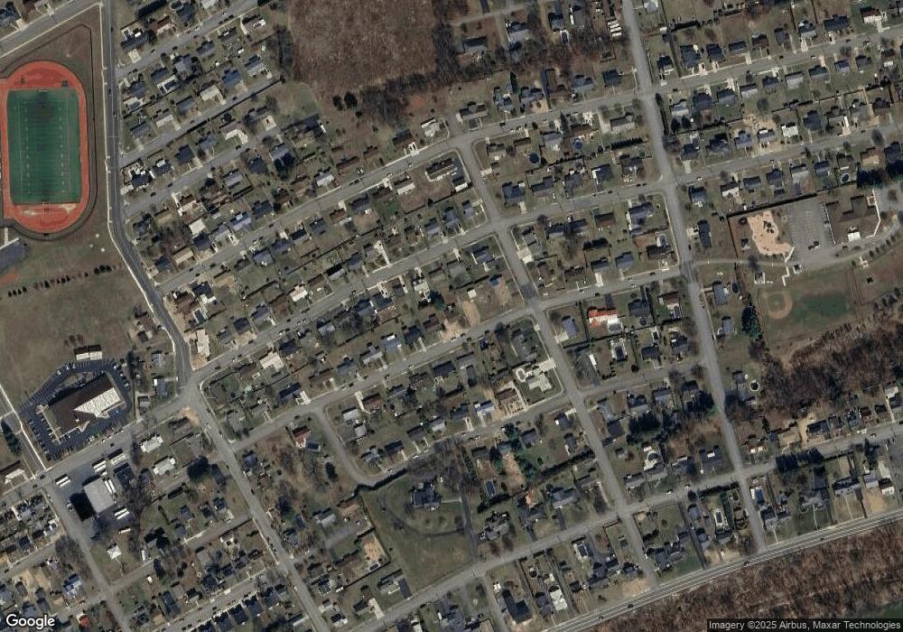 1025 E 4 1 2 St, Berwick, PA 18603 - photo 1