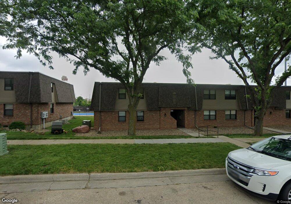 2821 SW Prairie Rd, Topeka, KS 66614 - photo 1