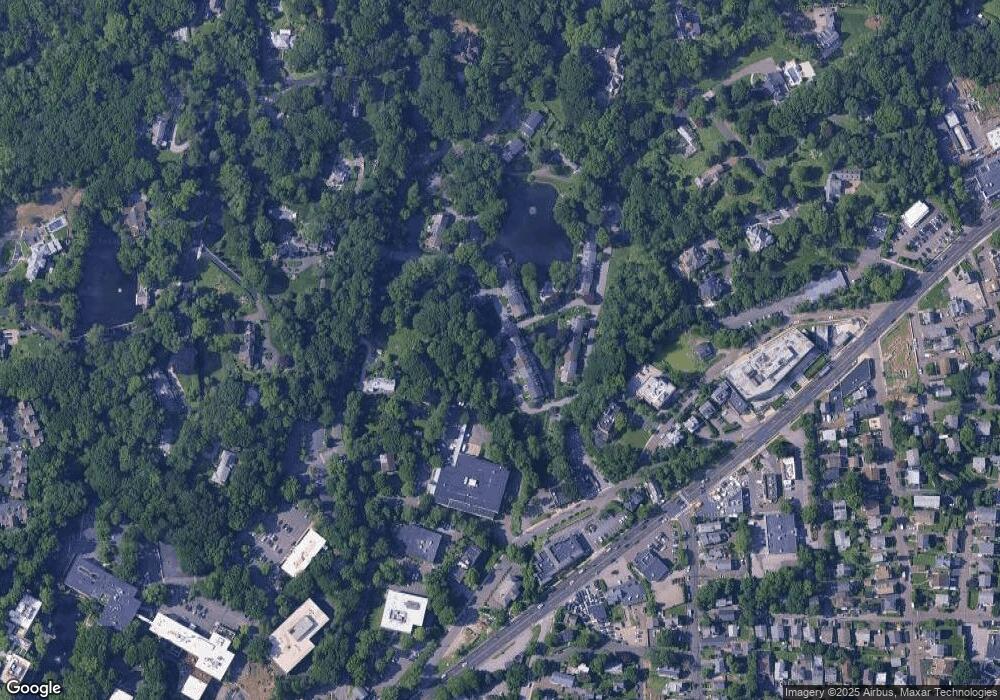 19 Georgetowne N unit 19, Greenwich, CT 06831 - photo 1