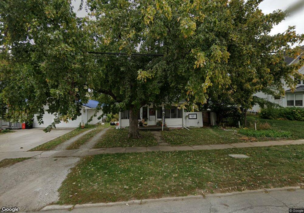 1010 W 4th St S, Newton, IA 50208 - photo 1