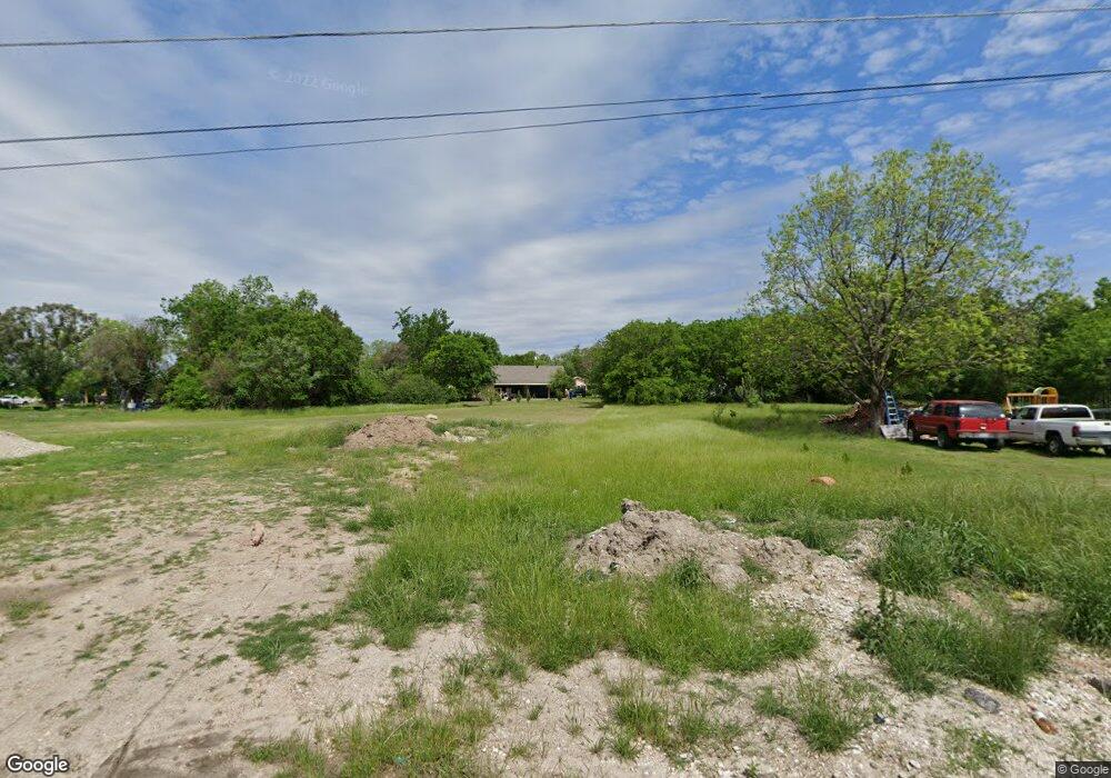1016 W Crockett St, Ennis, TX 75119 - photo 1