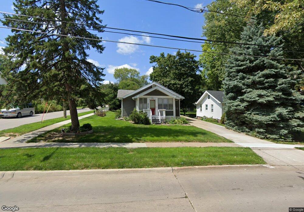 2502 30th St, Des Moines, IA 50310 - photo 1