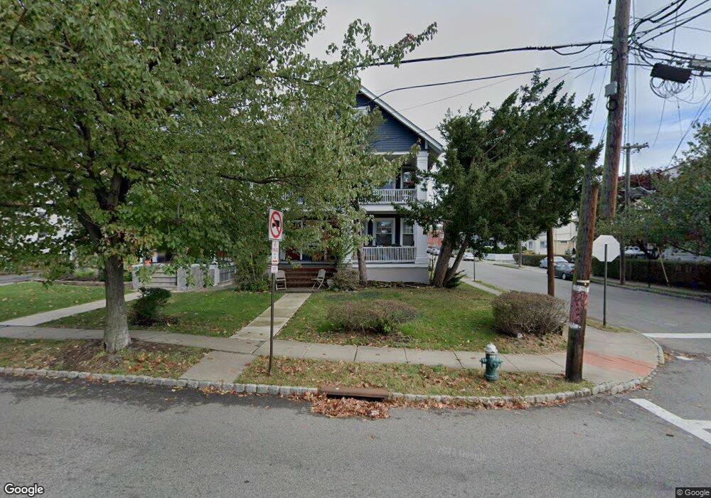 157 Claremont 58 N Willow unit 1, Montclair Twp., NJ 07042 - photo 1