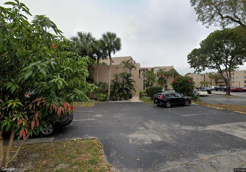 9460 Live Oak Place unit 105, Davie, FL 33324 - photo 1