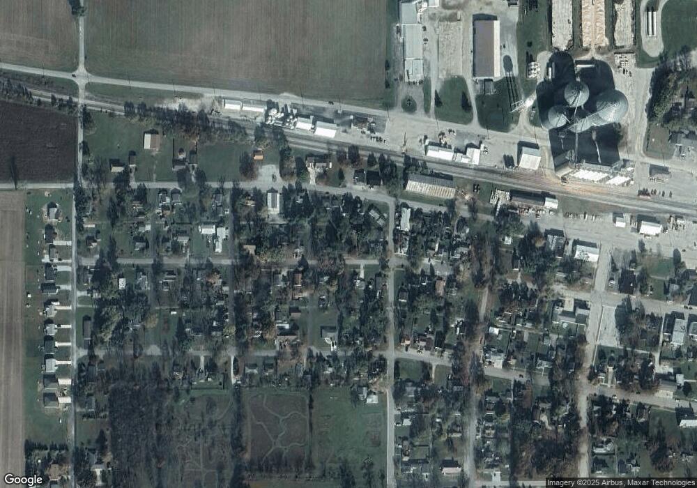 405 W Davis St, Hamlet, IN 46532 - photo 1