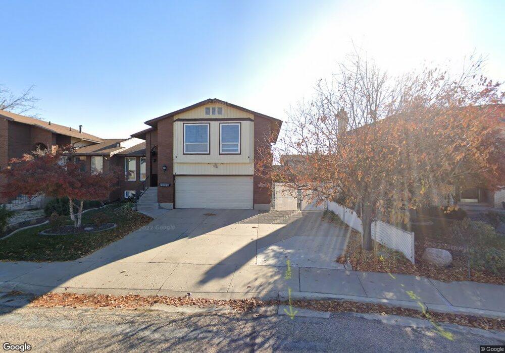 2135 W 5500 S, Roy, UT 84067 - photo 1