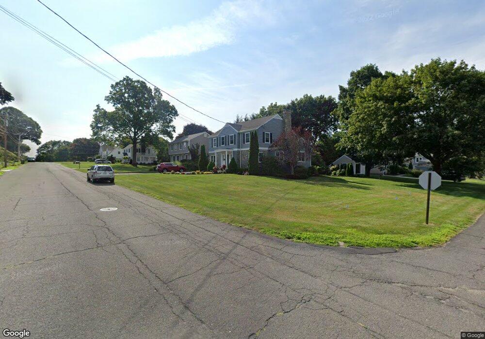 55 Killian Ave, Trumbull, CT 06611 - photo 1