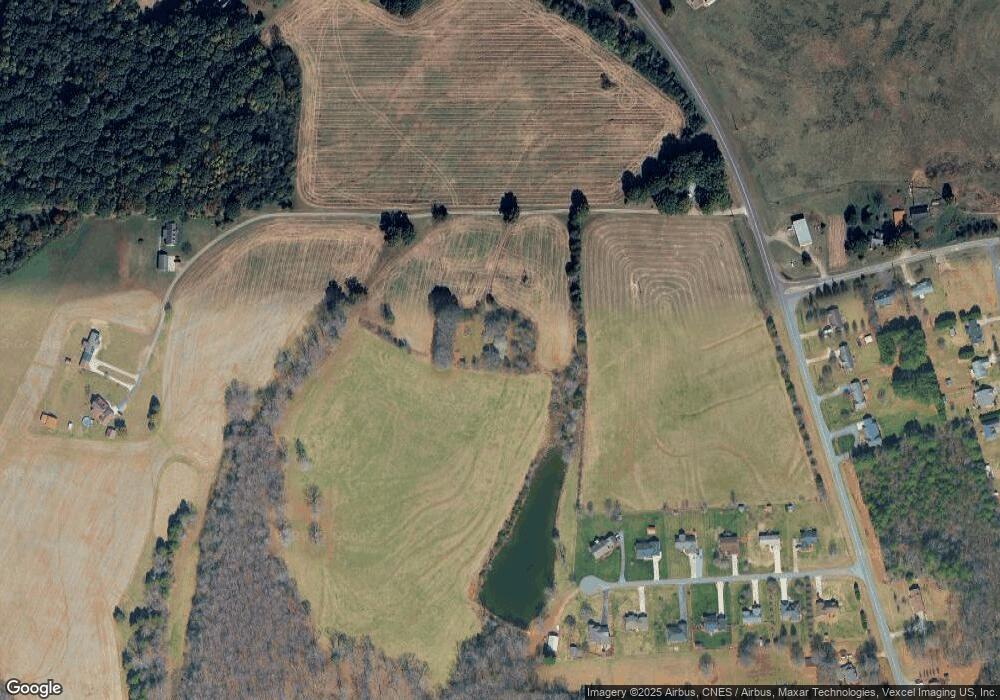 135 Round House Dr, Statesville, NC 28625 - photo 1