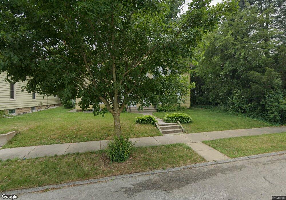 110 E Chestnut St, New Carlisle, IN 46552 - photo 1