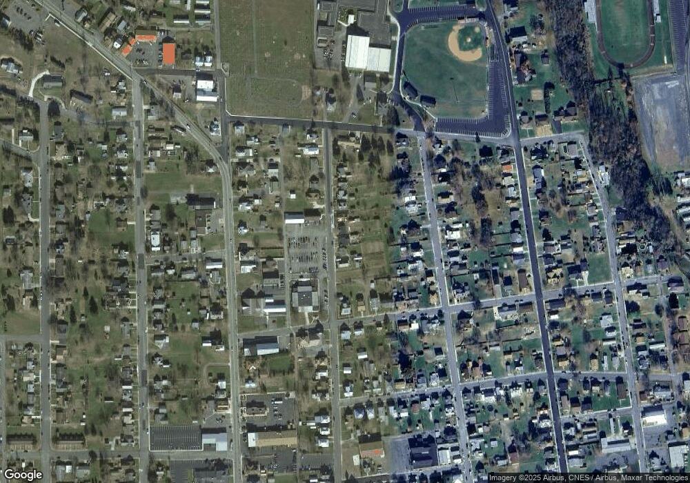 109 N Grove St, Petersburg, WV 26847 - photo 1