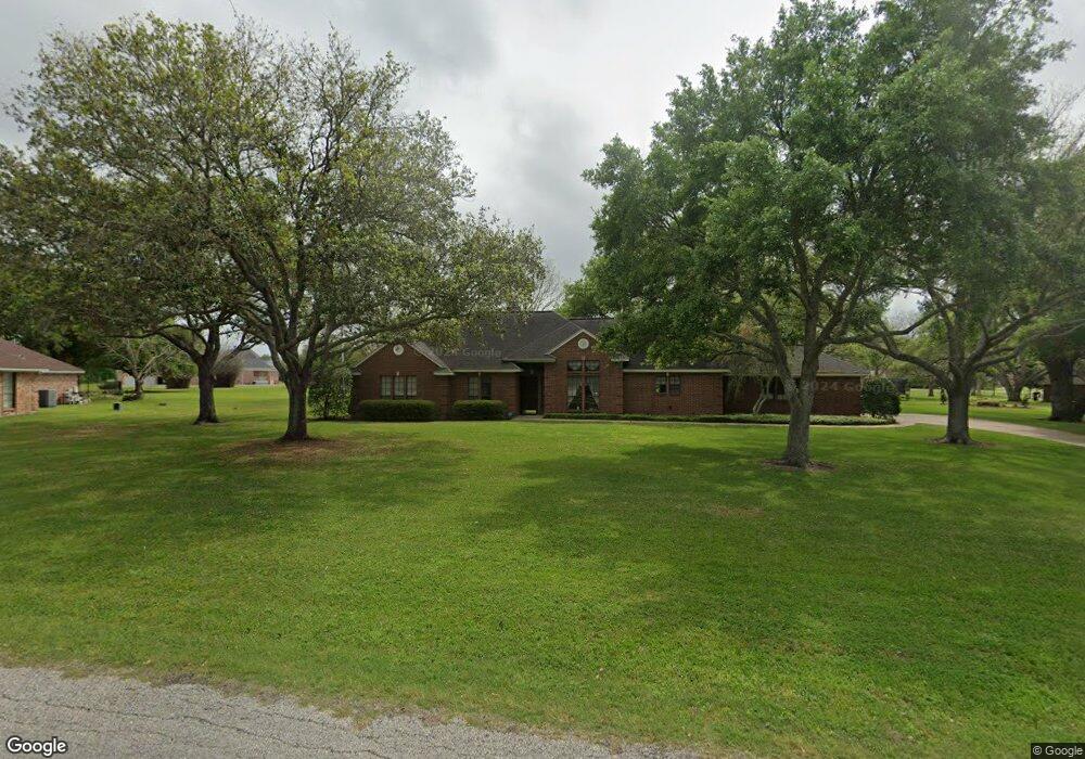 619 Timberline Dr, Bay City, TX 77414 - photo 1