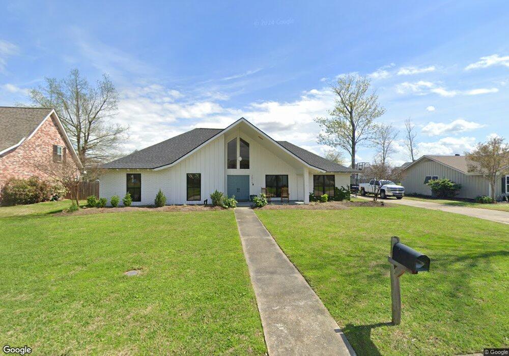 2013 Charvais Dr, Lake Charles, LA 70601 - photo 1