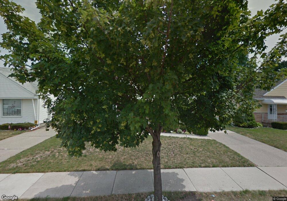 25182 Buick St, Roseville, MI 48066 - photo 1