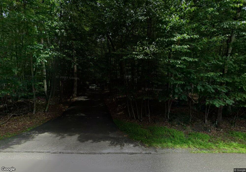 9 Wilderness Dr, Mountain Top, PA 18707 - photo 1