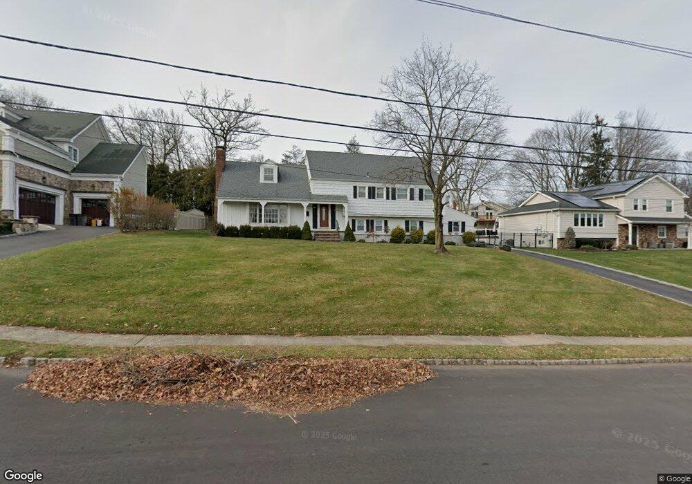 380 Orenda Cir, Westfield, NJ 07090 - photo 1