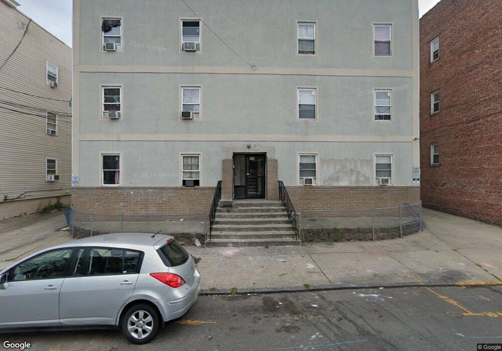 354 E 24th St unit 2R, Paterson, NJ 07514 - photo 1