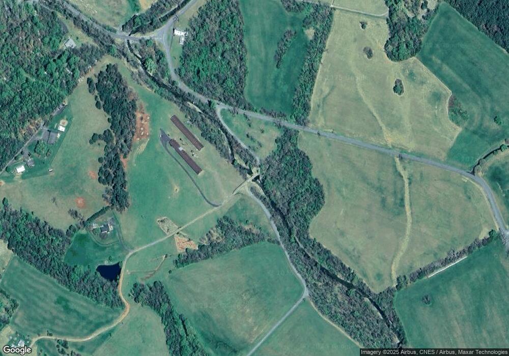 1033 Midfields Drive Extension, Stanardsville, VA 22973 - photo 1