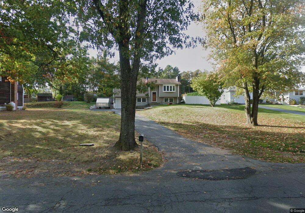 72 Phelps St, Easthampton, MA 01027 - photo 1