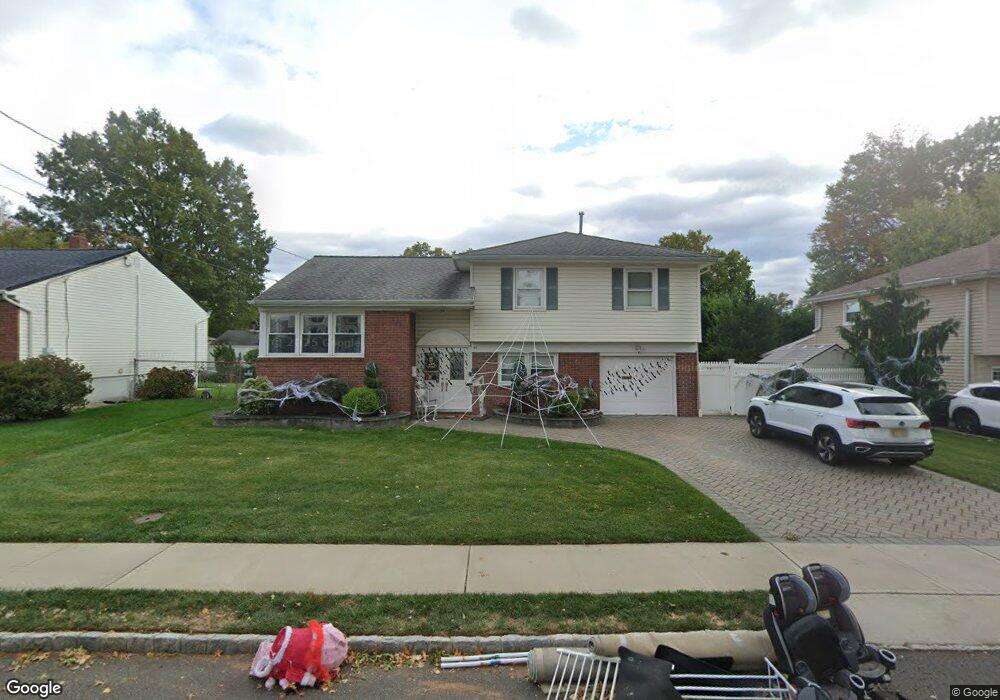 55 Oleander Way, Clark, NJ 07066 - photo 1