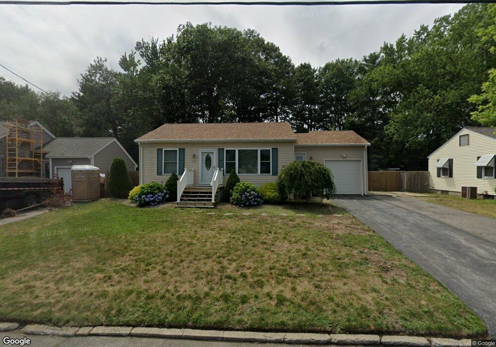 143 Poplar Dr, Cranston, RI 02920 - photo 1