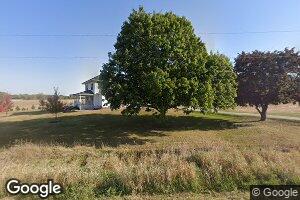 2925 Coggon Rd, Coggon, IA 52218