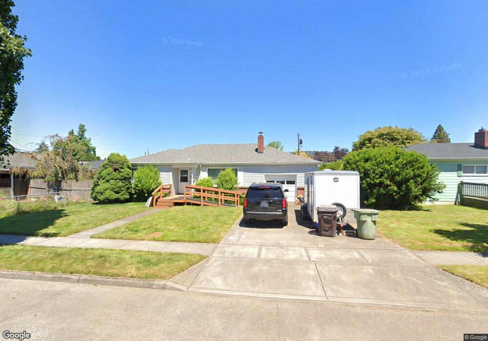 2946 Maple St, Longview, WA 98632 - photo 1