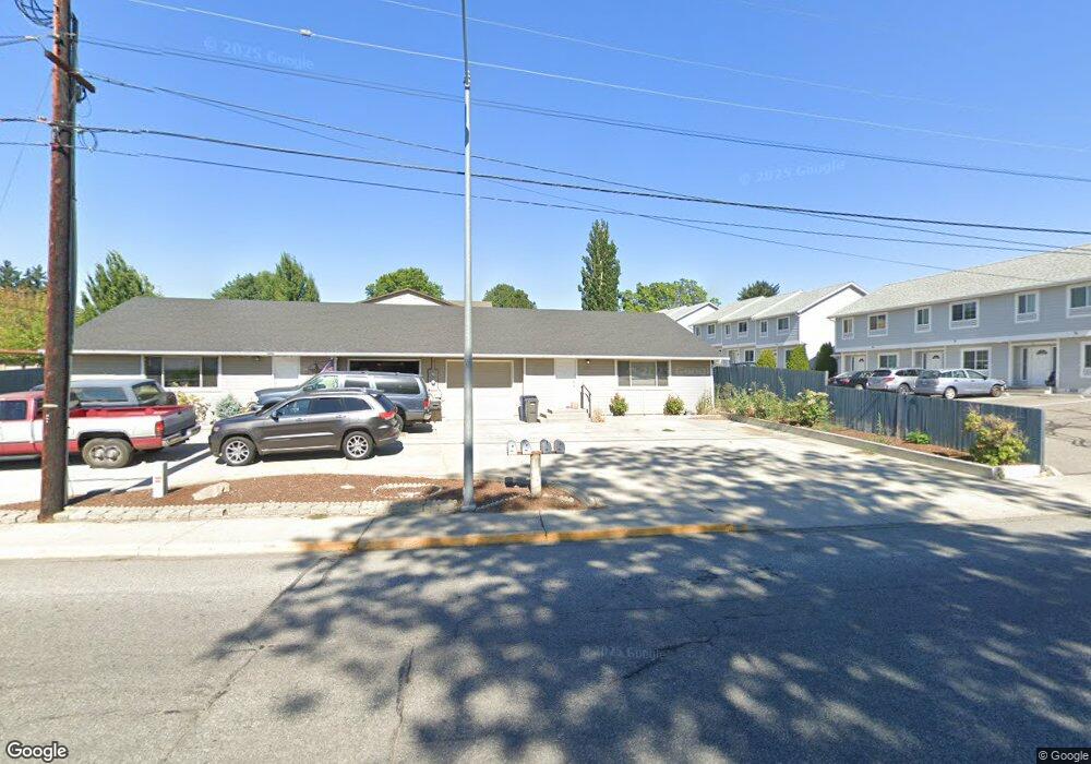 1017 N Baker Ave, East Wenatchee, WA 98802 - photo 1