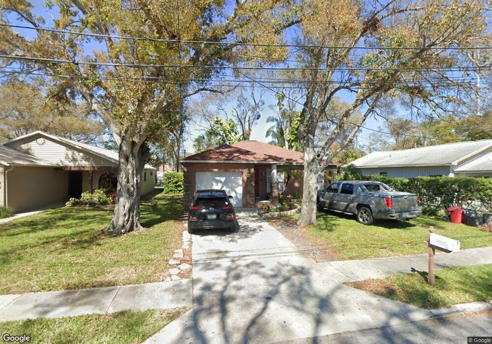 1006 Plaza St, Clearwater, FL 33755 - photo 1