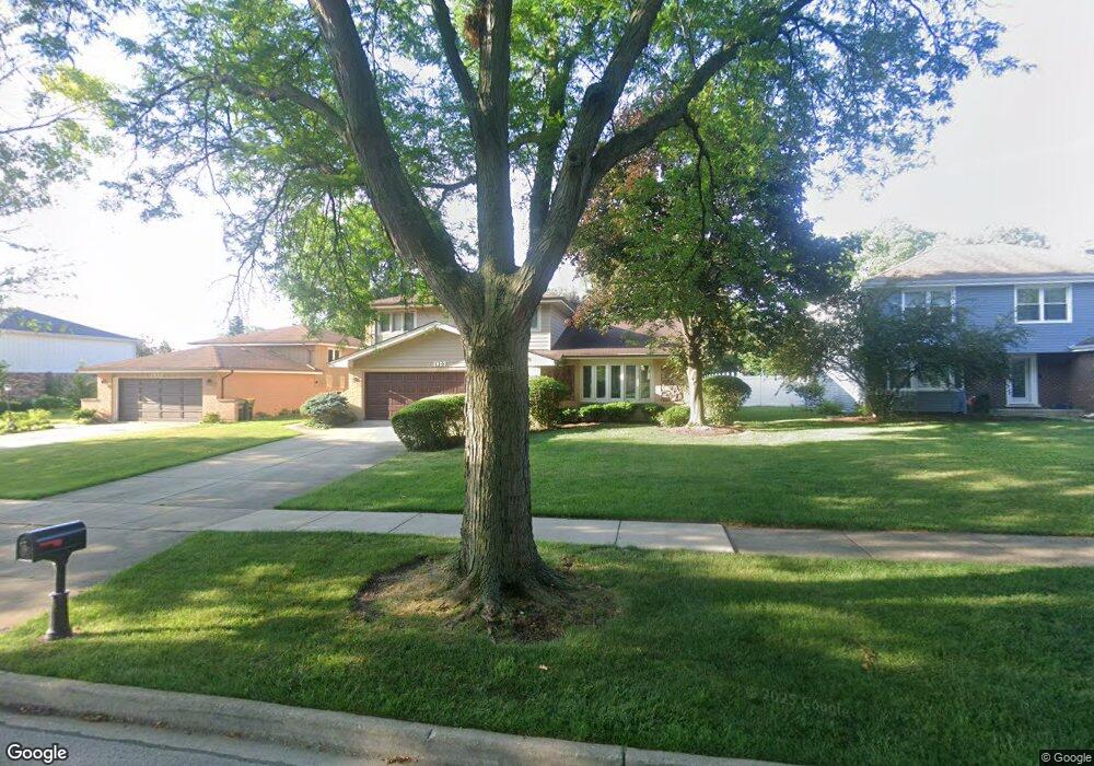 1907 Cyndi Ct, Rolling Meadows, IL 60008 - photo 1