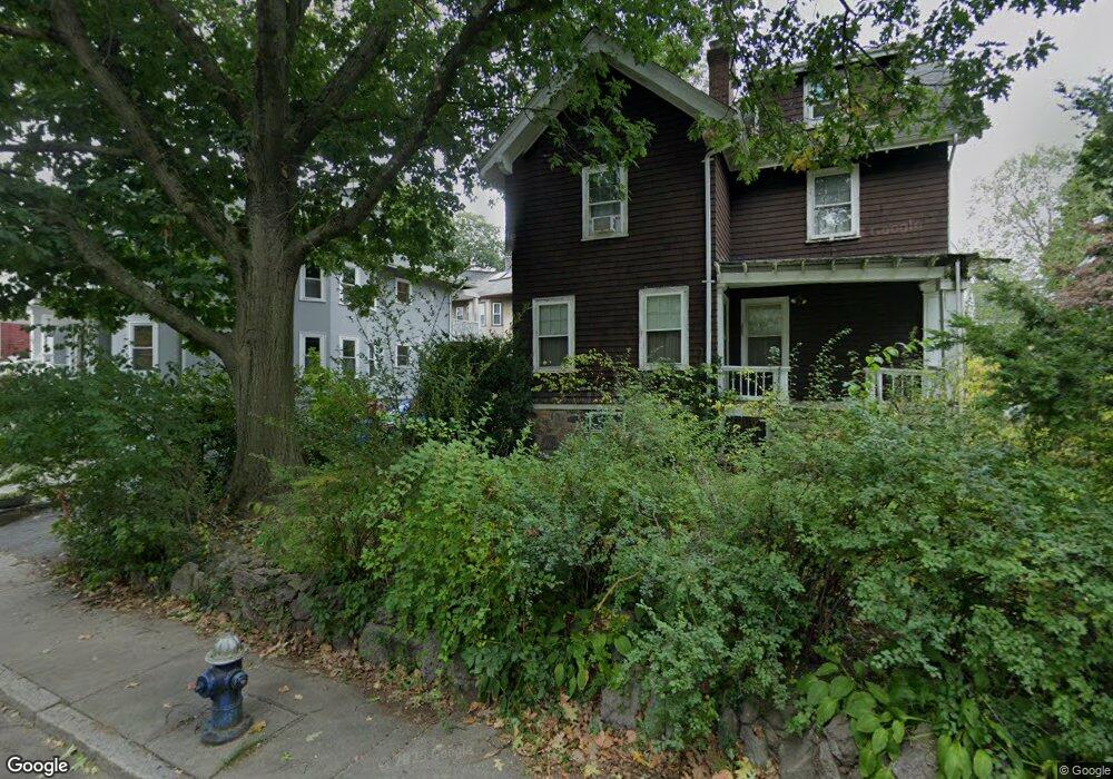 33 Oakland Rd unit 2, Brookline, MA 02445 - photo 1