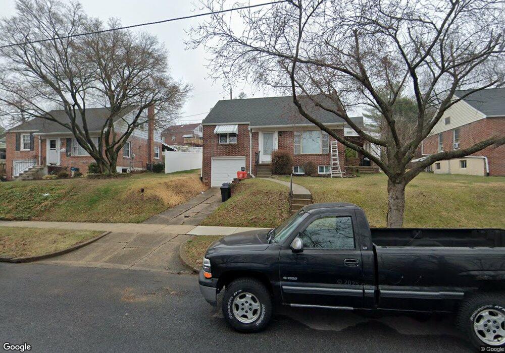 21 E Park Rd, Reading, PA 19609 - photo 1