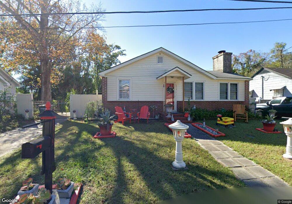 1913 Clemson St, Savannah, GA 31404 - photo 1