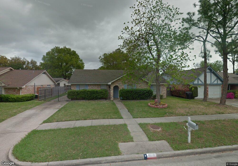4018 Lemon Tree Ln, Houston, TX 77088 - photo 1
