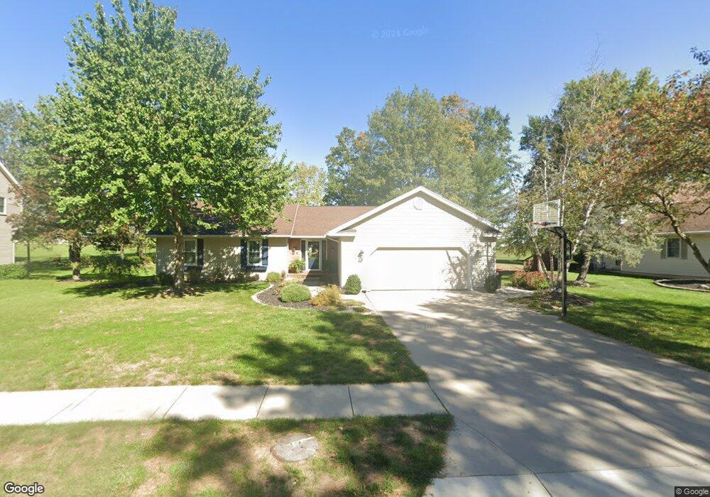 60 Stinebaugh Dr, Wapakoneta, OH 45895 - photo 1