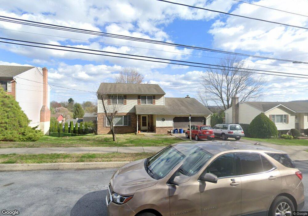 217 W Neversink Rd, Reading, PA 19606 - photo 1