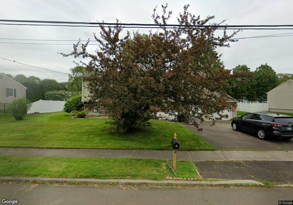 5 Bridle Path Ln, West Haven, CT 06516 - photo 1