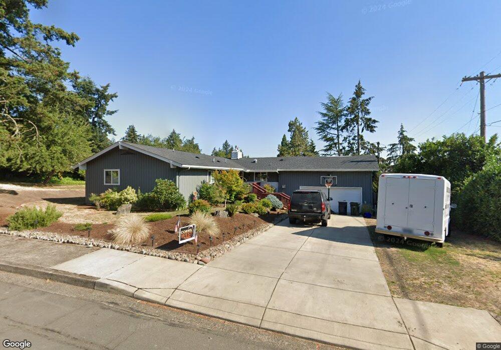 1505 Em Ray Dr, Eugene, OR 97405 - photo 1
