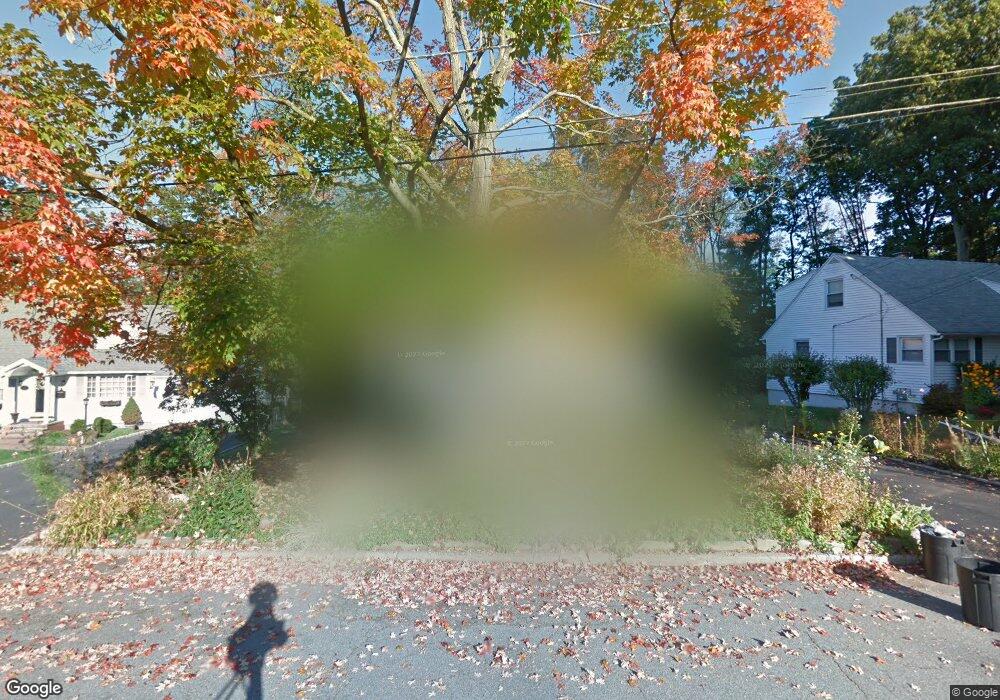 81 Seaman Rd, West Orange, NJ 07052 - photo 1