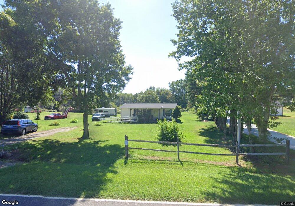 134 Elmwood Rd, Statesville, NC 28625 - photo 1