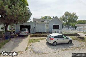 220 Delaware St, Louisiana, MO 63353