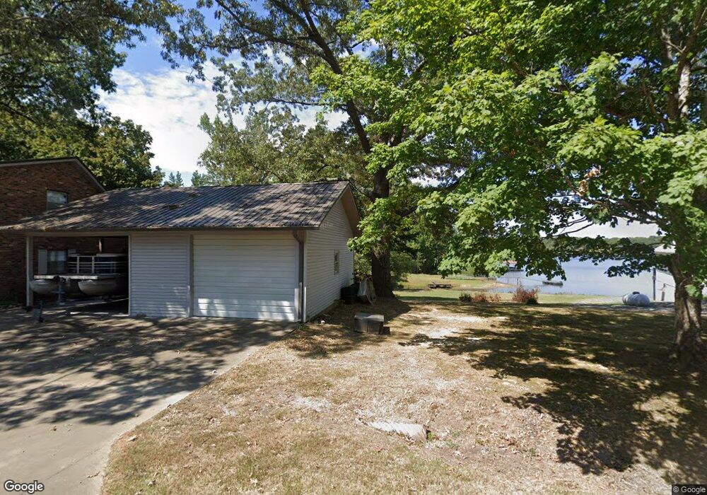 637 Lakeway Dr, Murray, KY 42071 - photo 1