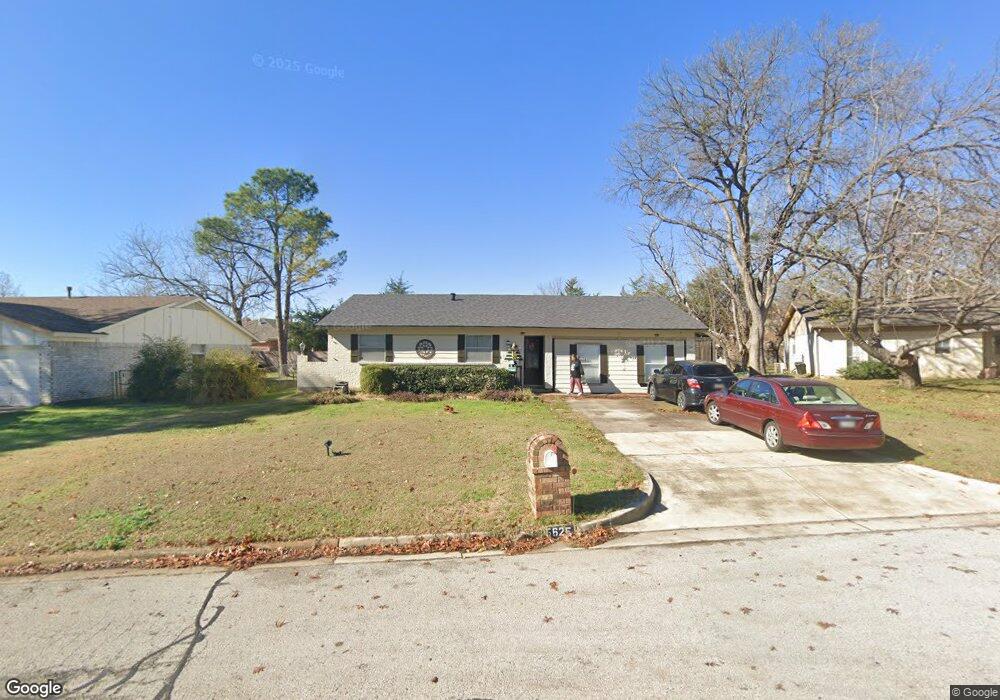 5625 Galway Ln, North Richland Hills, TX 76180 - photo 1