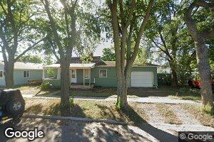 1706 Laurel St, Tyndall, SD 57066