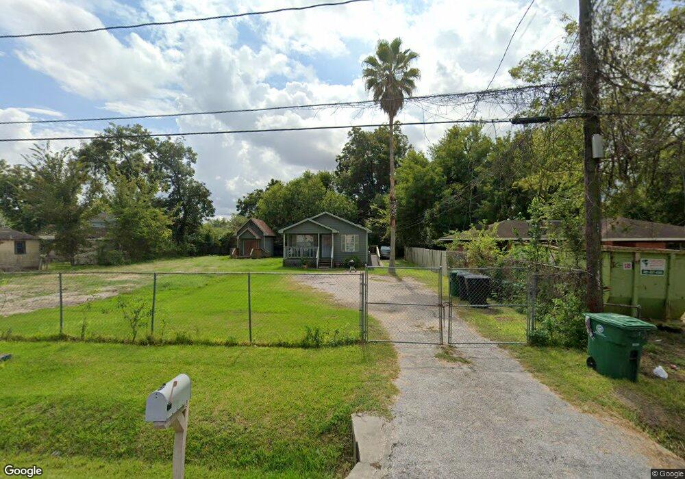 4010 Vaughn St, Houston, TX 77016 - photo 1