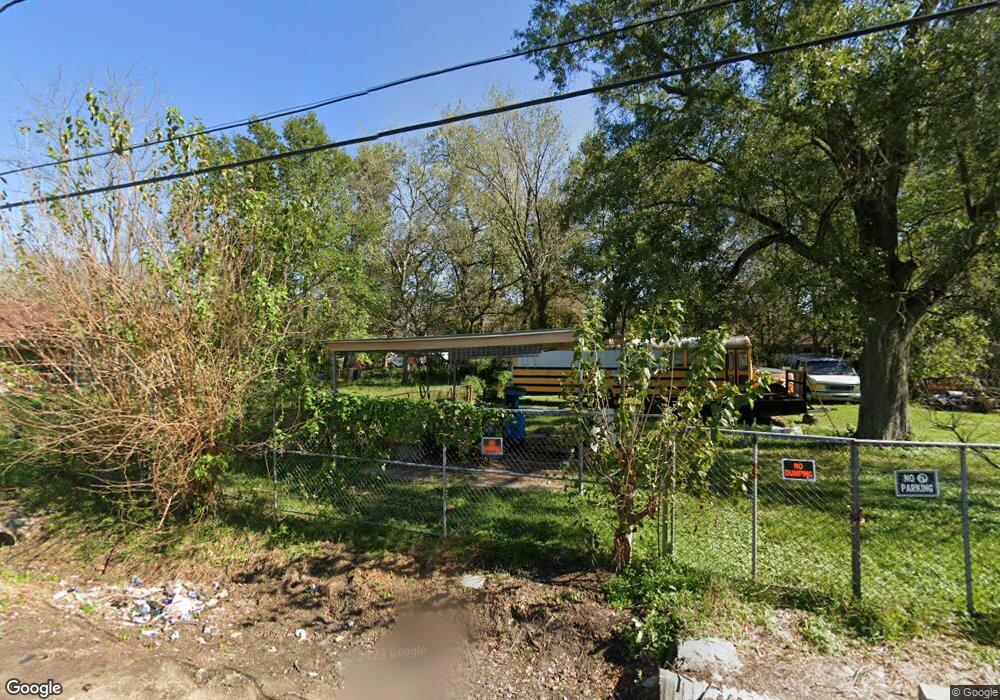 4510 Falls St, Houston, TX 77026 - photo 1